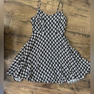 Old navy palm floral print black white a line mini dress size S P spaghetti